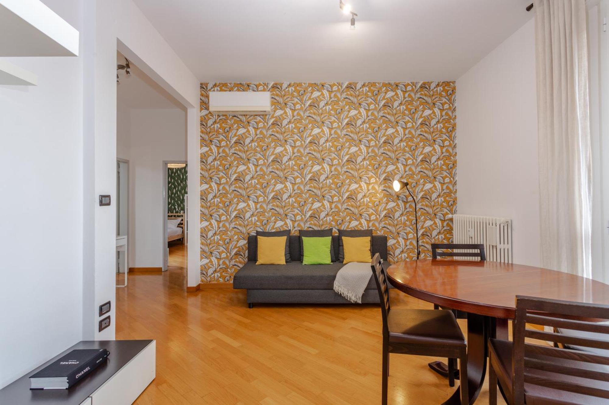 Family 3 Apartment Bologna Exterior photo